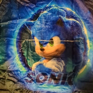 Sonic the Hedgehog Hoodie GAME Cameo Kids Wearable Blanket 6-? WARM Christmas 🎄 - Picture 1 of 9