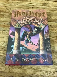 HARRY POTTER and the SORCERER’s STONE, J.K. Rowling 1st American Ed. 1998 LL1 - Bild 1 von 6