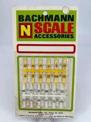 Bachmann #7013 N Scale Railroad and Street Signs Model Train Layout Accessory - Image 1 of 4
