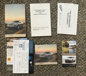 ✅ 16 2016 Jeep Cherokee Owner's Manual W/Case OEM Fast Free Shipping - Picture 1 of 2