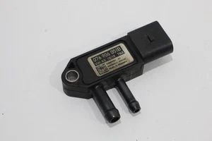 VW Beetle Convertible 5C DPF Pressure Difference Sensor 076906051B - Picture 1 of 9