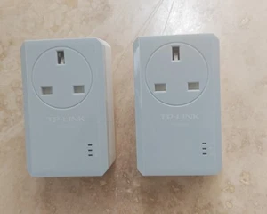 TP-Link AV500 Powerline Adapter with AC Pass Through TL-PA451 Two Units Add On - Picture 1 of 3