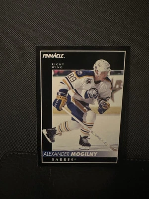 1992 Pinnacle Canadian Hockey #77 Alexander Mogilny   Buffalo Sabres - Image 1 of 2