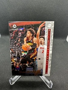 2021-22 Panini Chronicles Luminance Bronze Trae Young #245 - Imagen 1 de 2