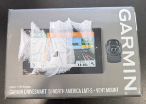 Garmin DriveSmart 51 N America LMT-S 5" GPS Navigator Unit W/ Vent Mount Bundle - Picture 1 of 2