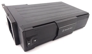 CD-Wechsler mit Halterung Model No. MC3196 | Mercedes-Benz A0028205989 - Bild 1 von 6