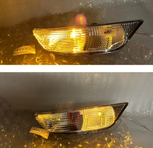 NEW 2015 2016 2017  Ford Mustang OEM Turn Signal Right Passenger Halogen - Picture 1 of 9