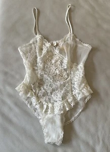 NWT Vintage Victoria’s Secret Gold Label Chiffon Lace Teddy Bridal - Picture 1 of 15