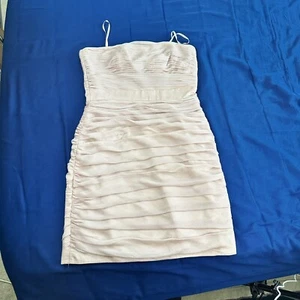 MONIQUE LHUILLIER Bridesmaid Ruched Fitted Light Pink Strapless Sheath 14 *flaws - Picture 1 of 7