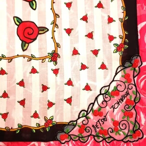 Bufanda de Vestido Vintage Betsey Johnson Y2K Blanco Rayas Rojas Rosas Vid Floral Rosa - Imagen 1 de 5