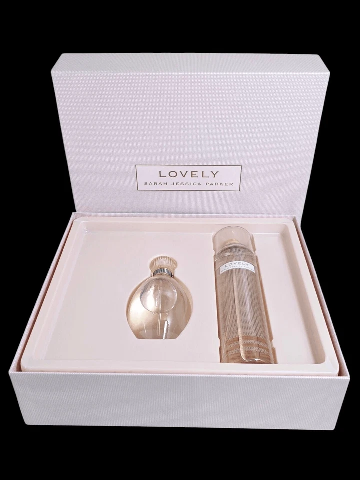 Precioso - Sarah Jessica Parker Juego de 2 piezas Perfume 3.4 OZ + 8 OZ Spray Corporal NUEVO SELLO Foto 1 de 4