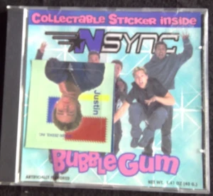 SEALED!!! NSYNC COLLECTOR BUBBLE GUM IN A CD CASE WITH COLLECTABLE STICKER - Picture 1 of 3