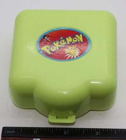 Vintage 1997 Tomy Nintendo Pokemon Polly Pocket play set Pokemon Center Cover