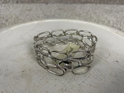 Brazalete de filigrana de cadena de tres capas de eslabones ovalados fósiles cierre con bisagras de 7,5" Foto 1 de 4