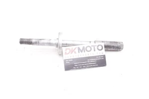 Suzuki Rm250 1982 OEM llanta delantera eje pivote perno R2.BX2 - Imagen 1 de 6