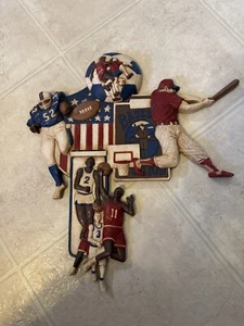 Homco 7628 Football Baseball Basketball Soccer Plastic Wall Hanging Sports Vntg - Picture 1 of 15