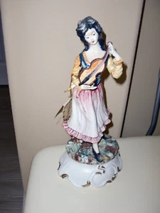 ~CAPODIMONTE~CERTIFICATO~RAGAZZA con VIOLINO~ITALIA~PORCELLANA~STATUA STATUINA~12"T - Foto 1 di 12