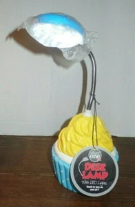 Silver One Kids Whimsical CUPCAKE Blue/Yellow LED Touch Desk Lamp 3 AAA Battery - Picture 1 of 4