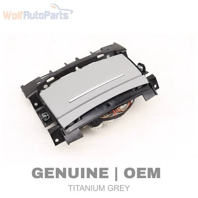 11-18 AUDI A8 QUATTRO - Conjunto de encendedor/toma de corriente consola trasera Foto 1 de 4