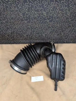 Chevrolet Equinox 2011 motor 3,0 L filtro de aire salida conducto manguera de admisión 15950817 Foto 1 de 4