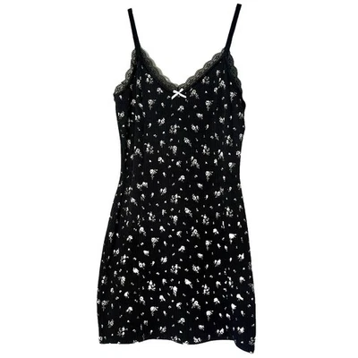 H&M Women’s Divided Lace Trim Bodycon  Dress Ribbed Floral Bows Size M - Image 1 of 4