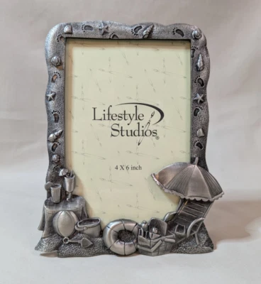 Caballete trasero para fotos Lifestyle Studios marco de peltre playa escena de verano 4x6 Foto 1 de 4