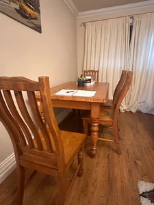 Dining Table With 4 Chairs - Picture 1 of 1