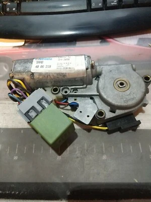 Conjunto de motor techo corredizo OE SAAB 9000 NUEVO 4805603 Foto 1 de 3