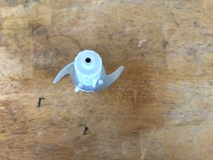 Black & Decker HC306 Type 1 Mini Food Processor Chopper Replacement Blade - Picture 1 of 2