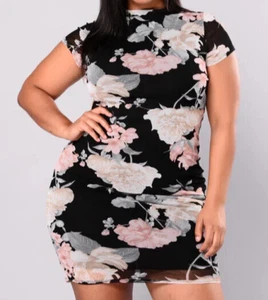 NWT Fashion Nova Make You Fall In Love Floral Dress Size 1X - Picture 1 of 10