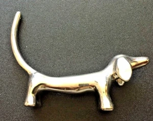 M&S CHROME DACHSHUND Sausage Dog RING HOLDER - VGC - Picture 1 of 5