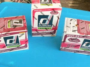 2021-22 Donruss Soccer 3 blaster box LOT (3 boxes - 88 cards/box) - Rd to Qatar - Picture 1 of 4