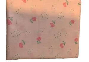 Fat Quarter, 18"x 21”, Cotton Fabric, pink flowers - Picture 1 of 1