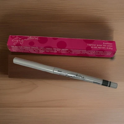 Mary Kay MK Signature Eyeliner Pencil SAGE 9052 Discontinued Color .01oz - Image 1 of 3