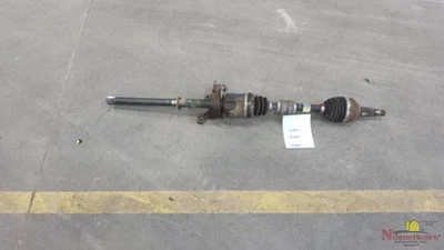 Nissan Pathfinder 2018 eje delantero CV eje derecho Foto 1 de 4