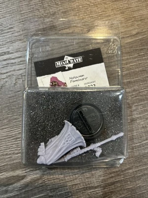 Hollowman Flamebearer MiniCrate #64 (enero de 2023) edición limitada prensa privada Foto 1 de 2