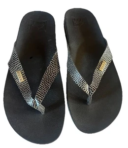 Sandalias para mujer usadas como nuevas_Reef, cojín Reef Star atrevidas, azules_negras/plateadas_talla 7 - Imagen 1 de 12