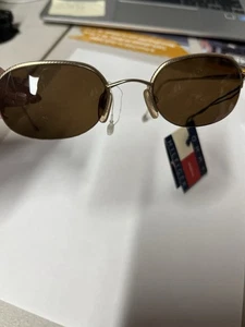 Gafas de sol Tommy Hilfiger vintage todavía tienen etiqueta (ver descripción) - Imagen 1 de 4