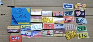 VINTAGE LOTTO DI 9 PACCHETTI  DI LAMETTE DA BARBA + 23 lame sfuse - Foto 1 di 5