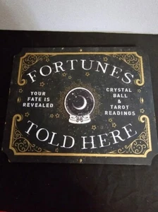 Schwarzes Halloween-Dekor Glückserzählen und Tarot-Lesungen Distressed Wandschild - Bild 1 von 10