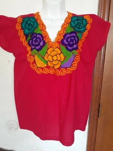 COLOR MEXICAN Embroidered BLOUSE Floral PUEBLO Women Oaxaca Top PEASANT Sz M - Picture 1 of 6