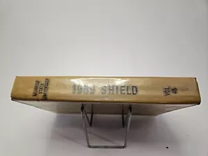 Murray State University College - Murray, KY - 1969 The Shield Yearbook Vol 45 - Picture 1 of 2