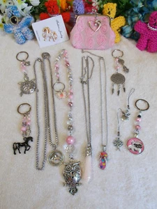 LOVELY BULK LOT OF PINK ITEMS - KEY RINGS / NECKLACES / SUN CATCHERS HM # 27 - Picture 1 of 11