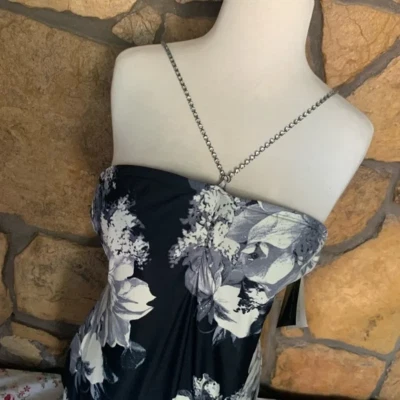 Newport News Swim - Black / Gray / White One Piece Rhinestone Strap Size 18 - Image 1 of 4