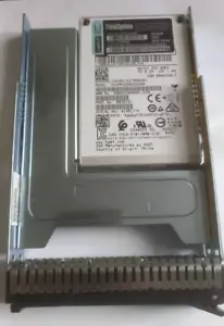 Lenovo 800GB SSD SAS 12Gb 01GR896 3.5 in drive P/N 7N47A00998 - Picture 1 of 4
