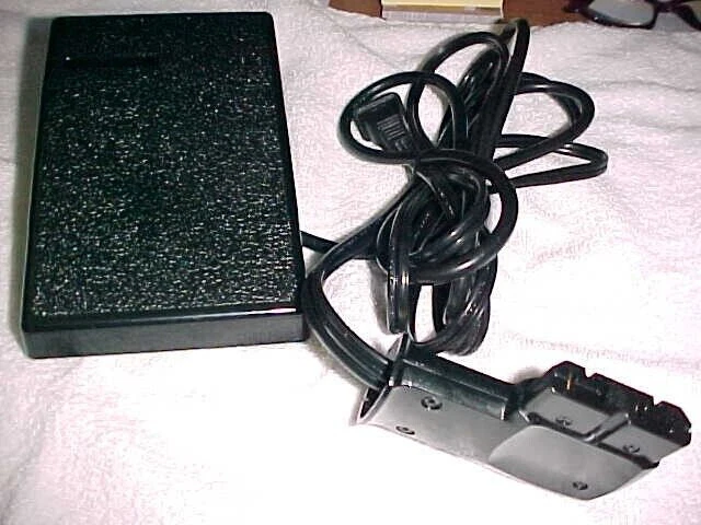 Bernina 830 Type 290 Foot Controller # 0049307001R - Image 1 of 1