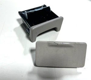 2000-2005 OEM Toyota Rav4 Center Dash Ash Tray Front & Rear Beige - Picture 1 of 4