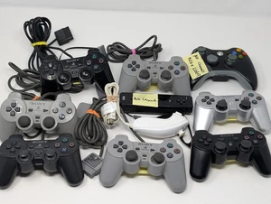 Lot of Controllers For Parts or Repairs (PlayStation PS, Nintendo Wii, Xbox 360) - Picture 1 of 3