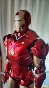 IRON MAN BUILD UP EDIZIONE DEAGOSTINI, COMPLETO DI TUTTE LE USCITE+FASCICOLI - Foto 1 di 15