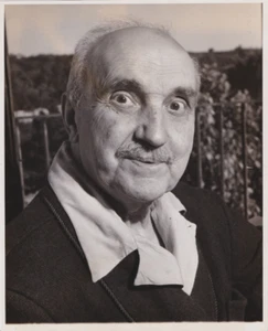 1947 Press Photo Philosopher and Novelist George Santayana - Picture 1 of 2